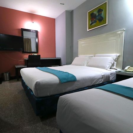 Hotel Sri Puchong Zewnętrze zdjęcie